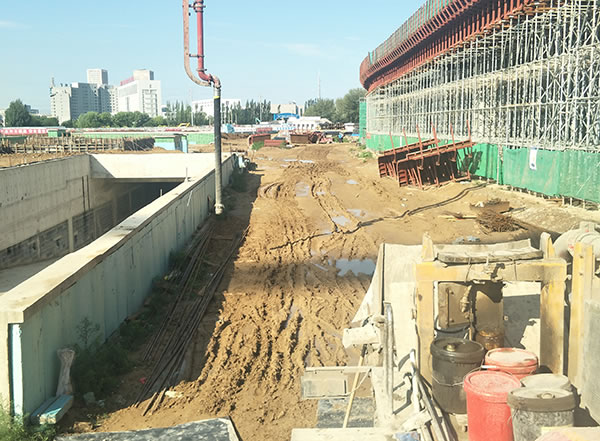 赤峰西站综合枢纽工程--高架桥工程